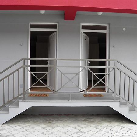B&B Zmajevo Gnezdo 021 Sremska Kamenica Экстерьер фото