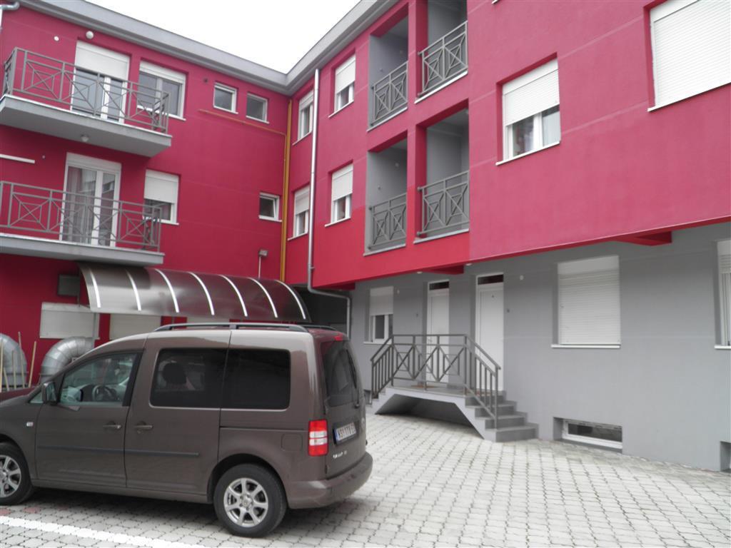 B&B Zmajevo Gnezdo 021 Sremska Kamenica Экстерьер фото